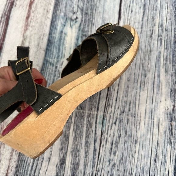 Swedish Hasbeens Swedish Hasbeens Black Leather Strappy Sandals Size US 6.5 / IT 36.5 - 4 Thumbnail