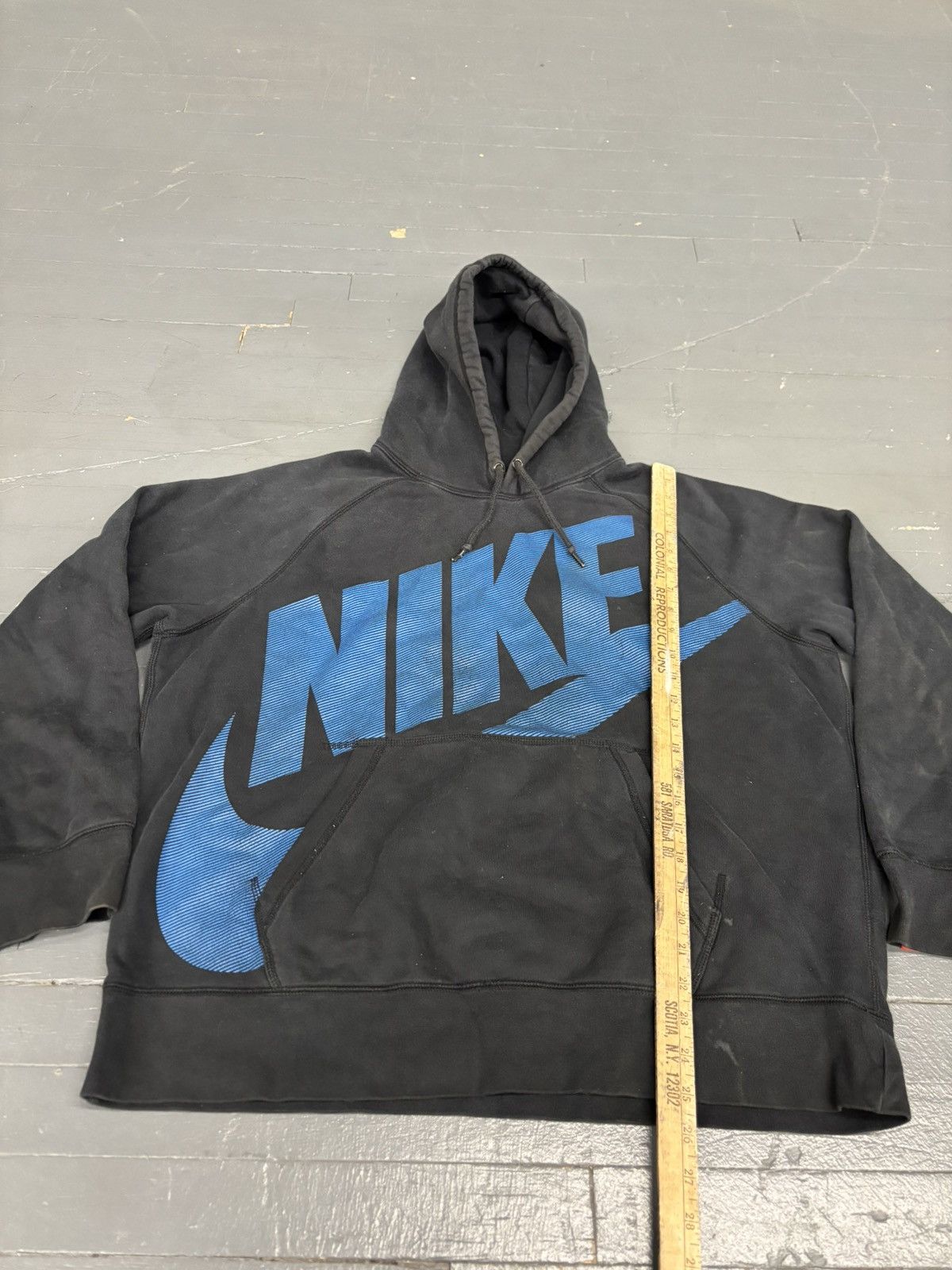 Nike Y2K Nike big logo hoodie Size US XL / EU 56 / 4 - 5 Thumbnail
