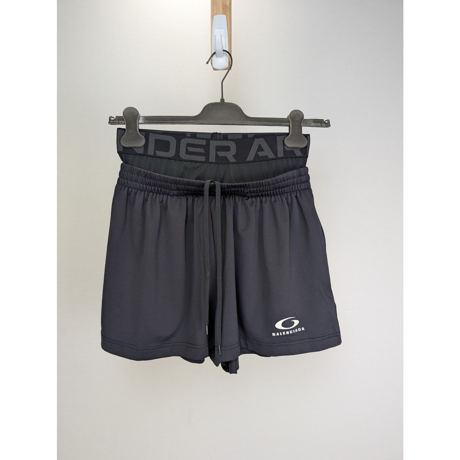 Balenciaga × Under Armour o1rshd1 Sporty Mesh Under Armour Shorts in Black Size US 32 / EU 48 - 2 Thumbnail