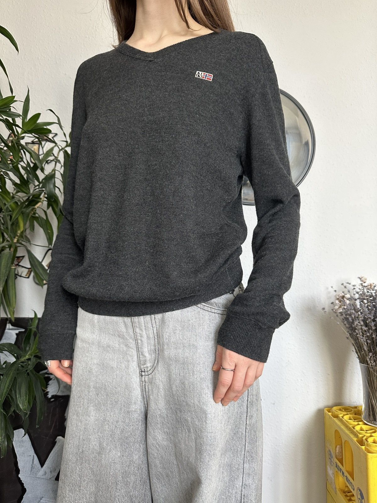 Napapijri × Vintage Napapijiri Geographic Blend Wool Sweater V-neck Size US S / EU 44-46 / 1 - 2 Thumbnail