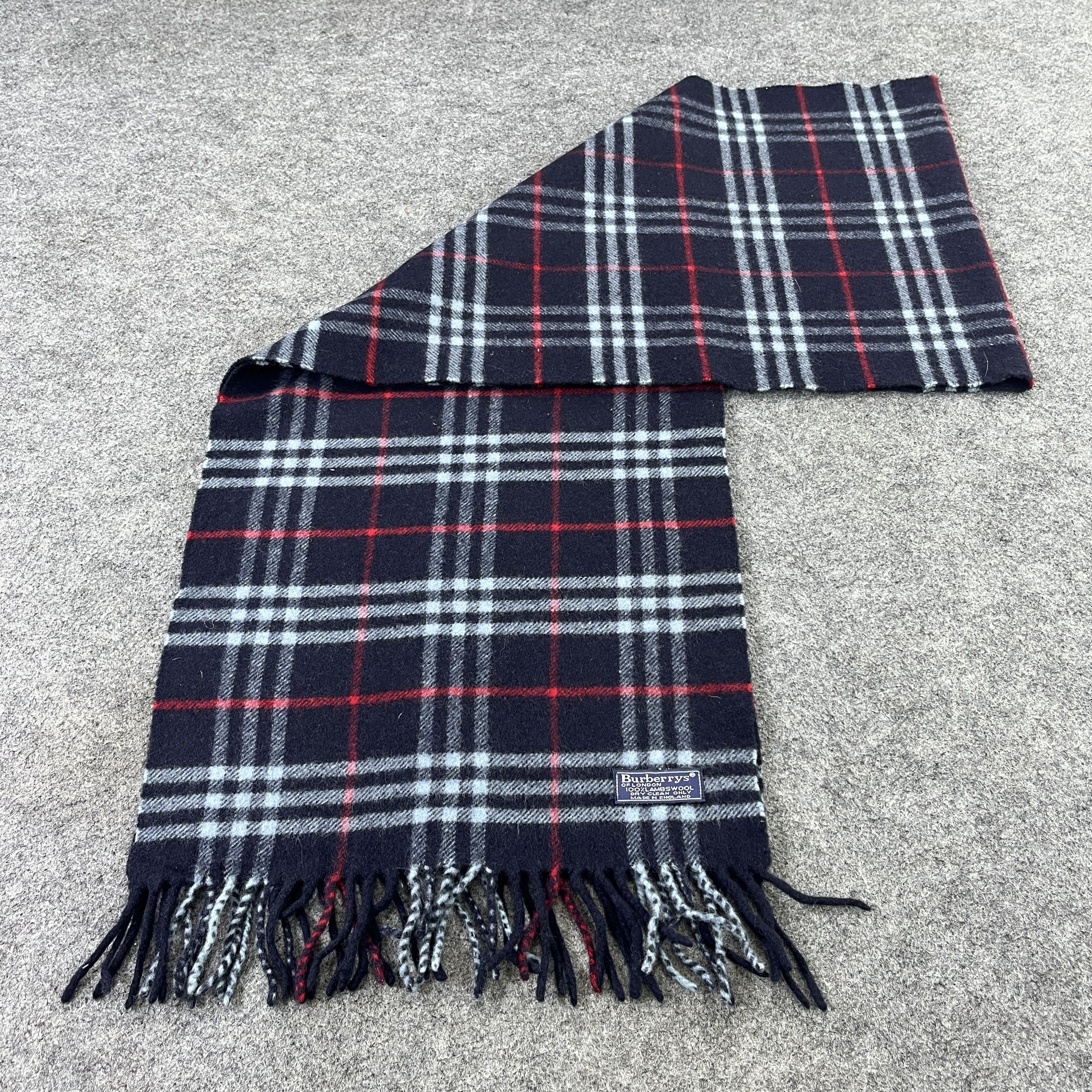 Burberry Burberry Scarf / Muffler / Neckwear K007 Size ONE SIZE - 4 Thumbnail