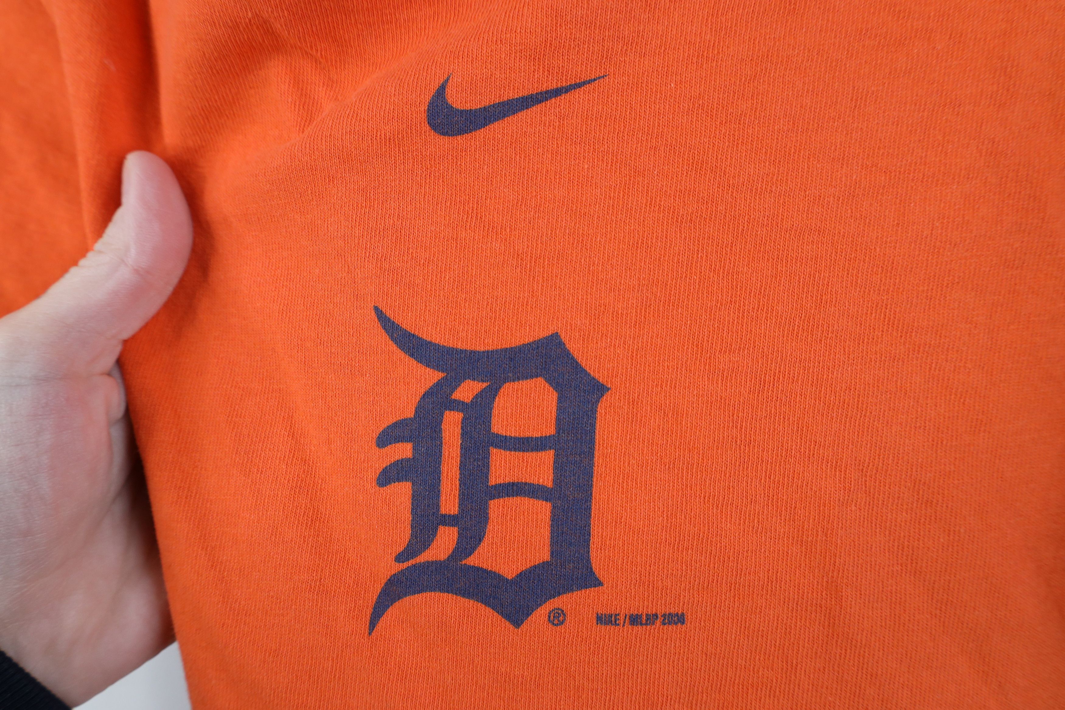 Nike Vintage Y2K Nike Swoosh Detroit Tigers Baseball T-Shirt Size S / US 4 / IT 40 - 4 Thumbnail