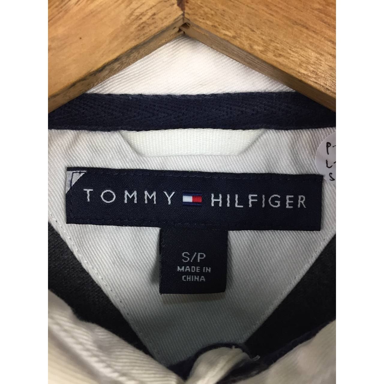 Tommy Hilfiger × Vintage Tommy Hilfiger Crest Logo Long Sleeve Rugby Polo Tee Size US S / EU 44-46 / 1 - 12 Thumbnail