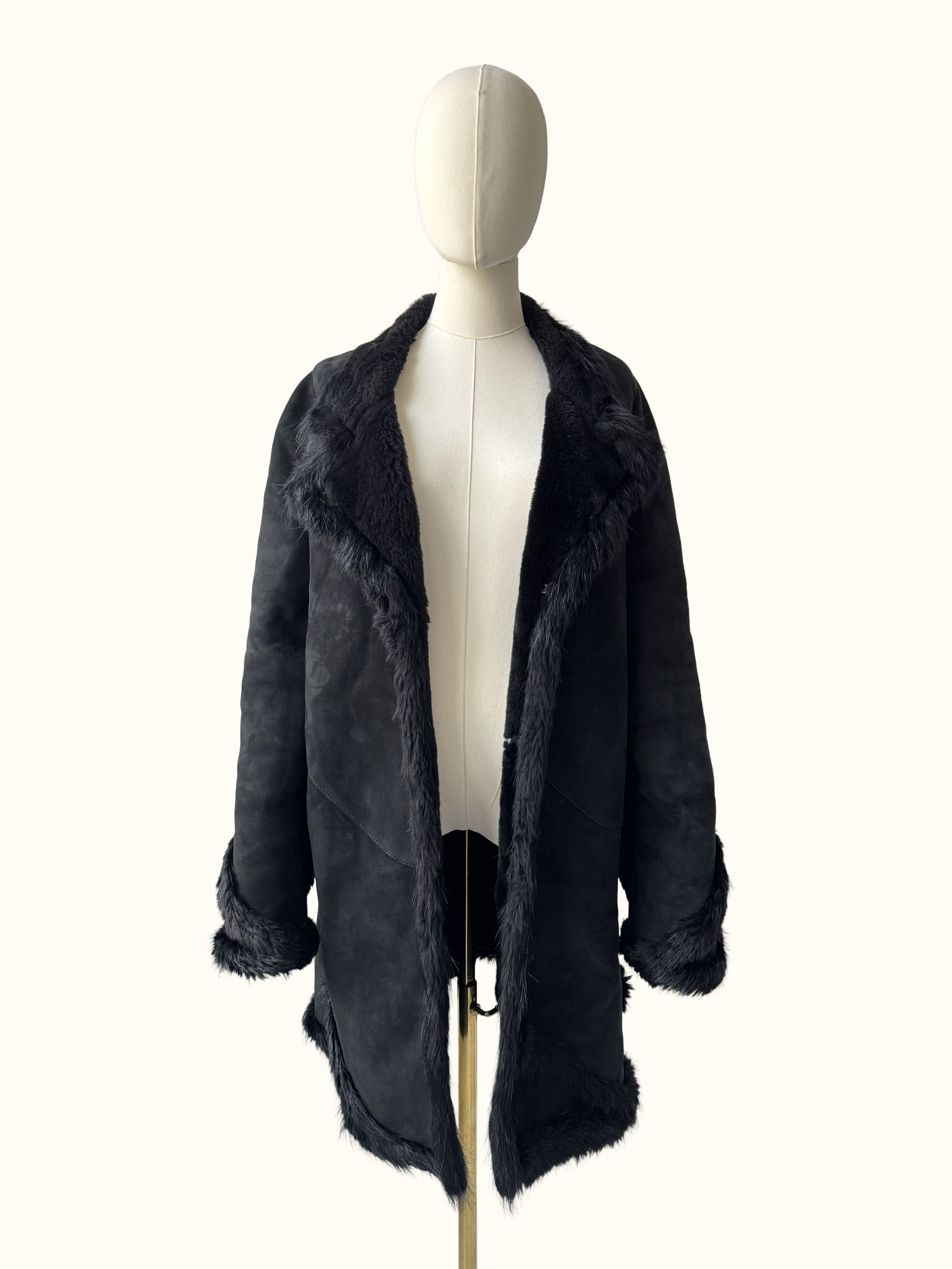 Vintage Vintage Real Shearling Coat (B550) Size L / US 10 / IT 46 - 3 Thumbnail