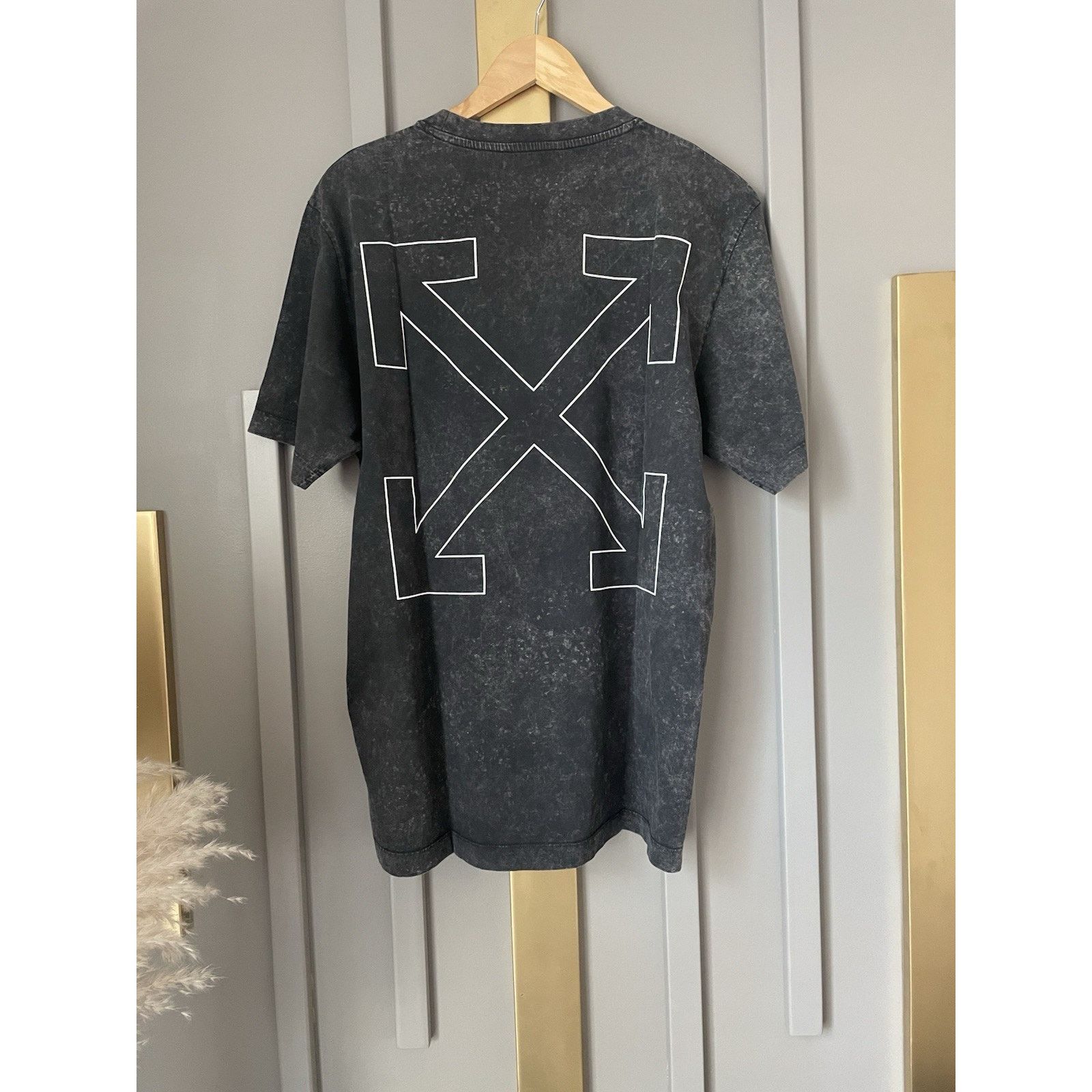 Arrow Off-White Outline Arrow Slim-Fit T-Shirt Size US XL / EU 56 / 4 - 2 Thumbnail