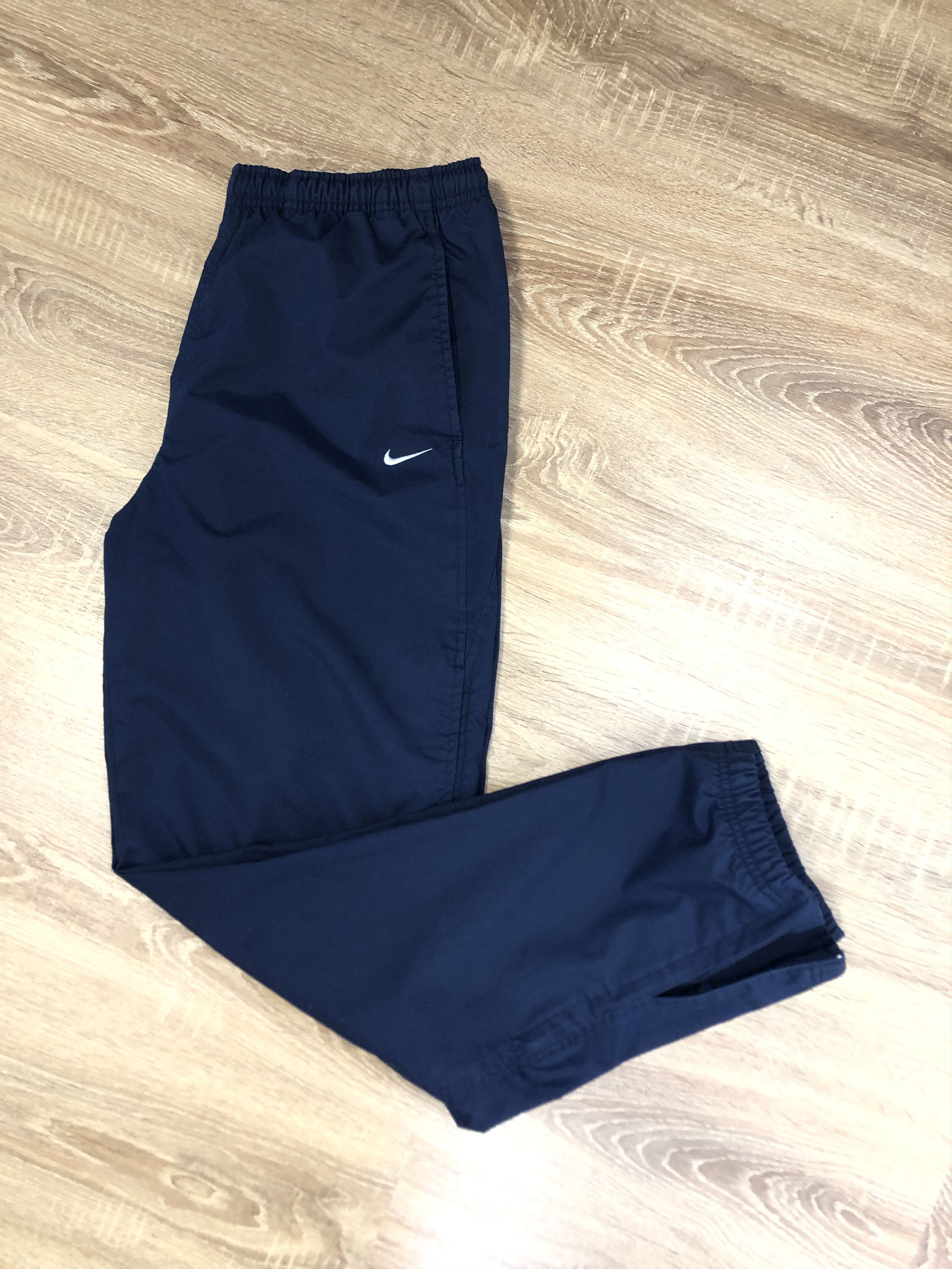 Nike Vintage Nike Blue Track Pants Swoosh Sweatpants Rare Hype Size US 32 / EU 48 - 4 Thumbnail