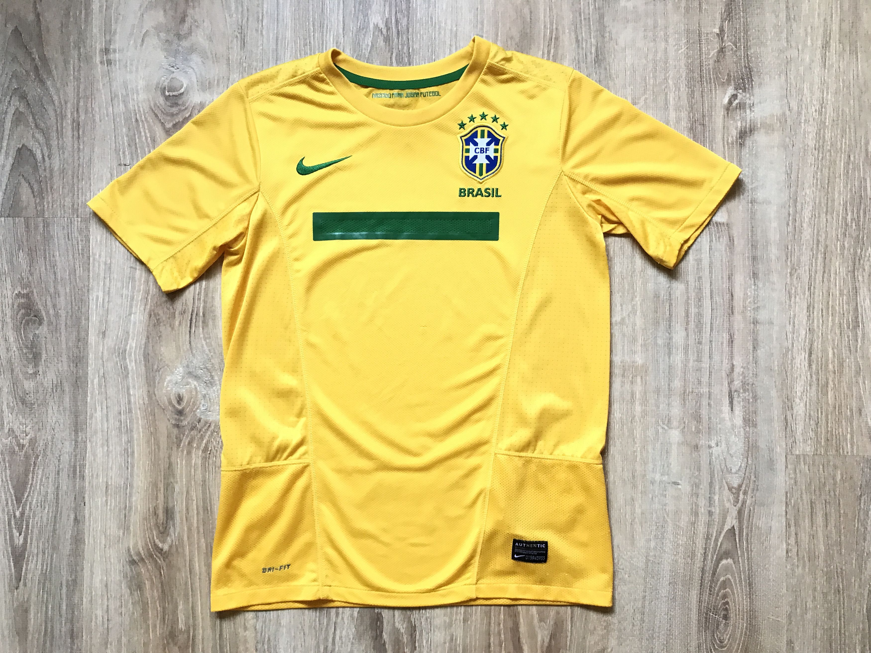 Nike × Vintage Vintage Nike Brazil Football Youth Shirt 2011 Size US XXS / EU 40 - 1 Thumbnail