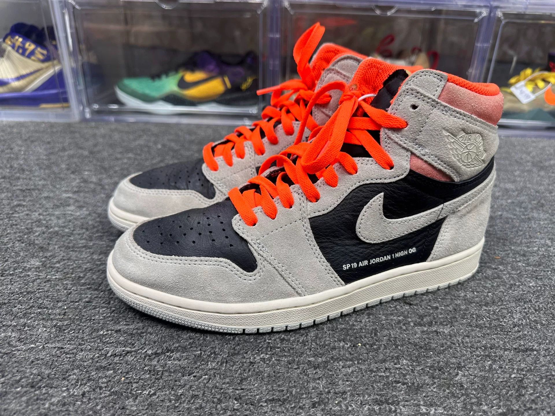 Nike Nike Suede Gray Lowtop Sneakers 9.5 Men Size US 9.5 / EU 42-43 - 1 Thumbnail