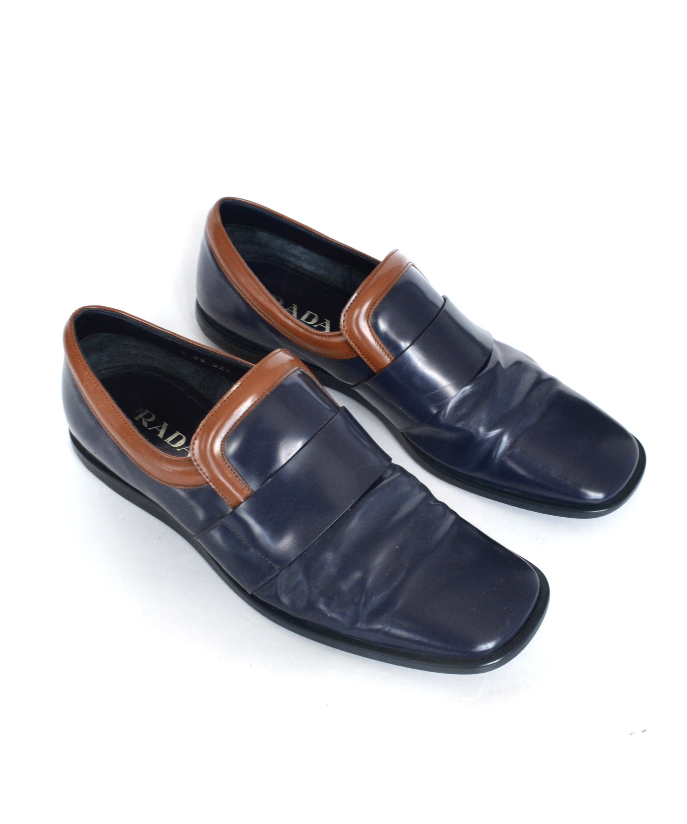 Prada Square Toe Loafers | Grailed