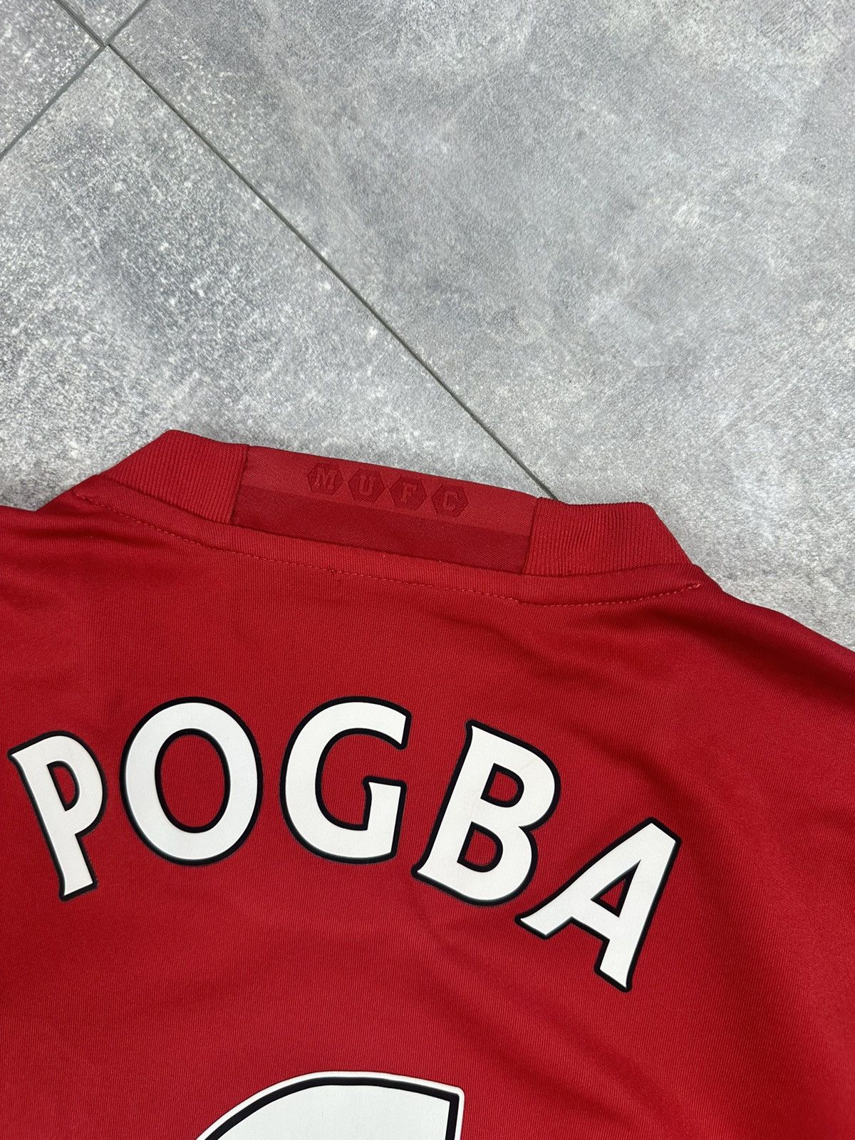 Adidas Adidas Manchester United #6 Pogba Home Jersey AI6720 Size US S / EU 44-46 / 1 - 18 Thumbnail
