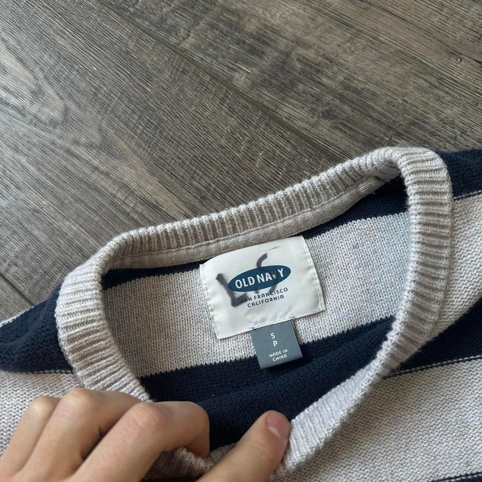 Old Navy × Vintage Vintage 00s Y2K Striped Preppy Basic Fitted Alt Sweater Top Size S / US 4 / IT 40 - 7 Thumbnail