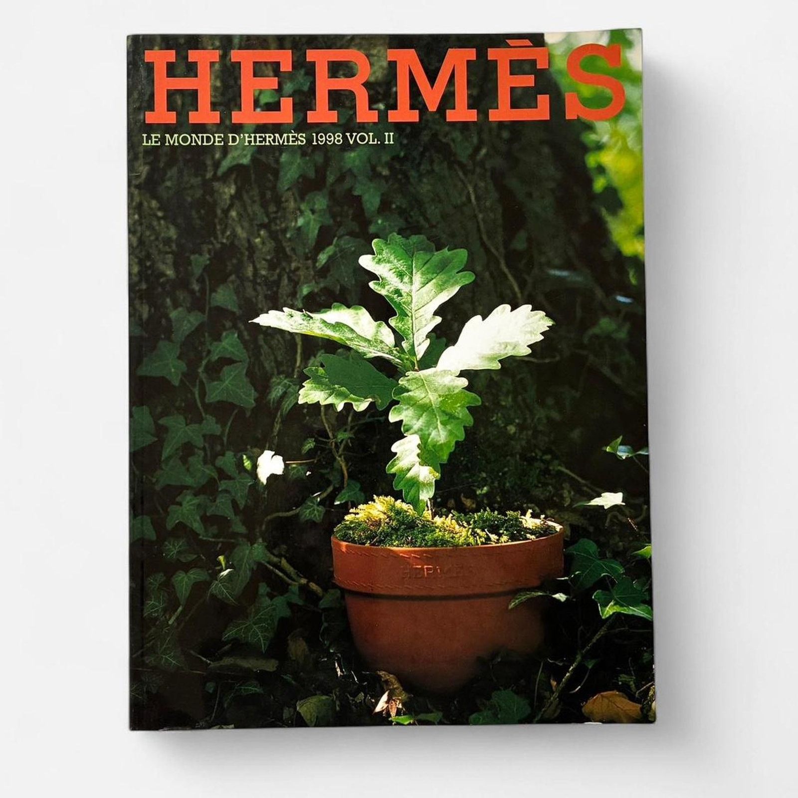 Hermes × Jean Paul Gaultier × Maison Margiela Hermès Le Monde, 1998, biannual magazine d'Hermès Size ONE SIZE - 1 Thumbnail