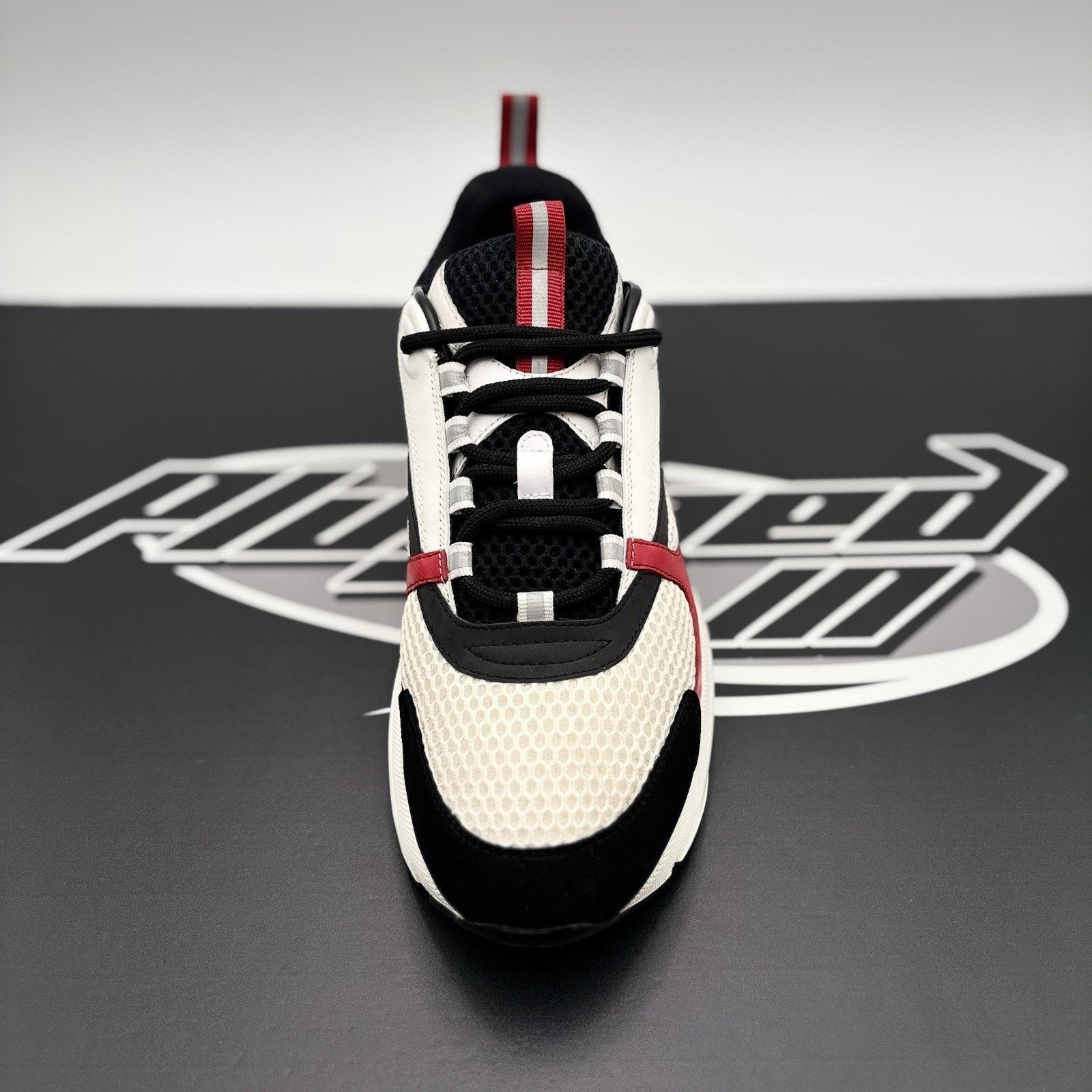 Dior Dior B22 Sneaker ‘ White Red ‘ | GREAT CONDITION! Size US 10 / EU 43 - 14 Thumbnail
