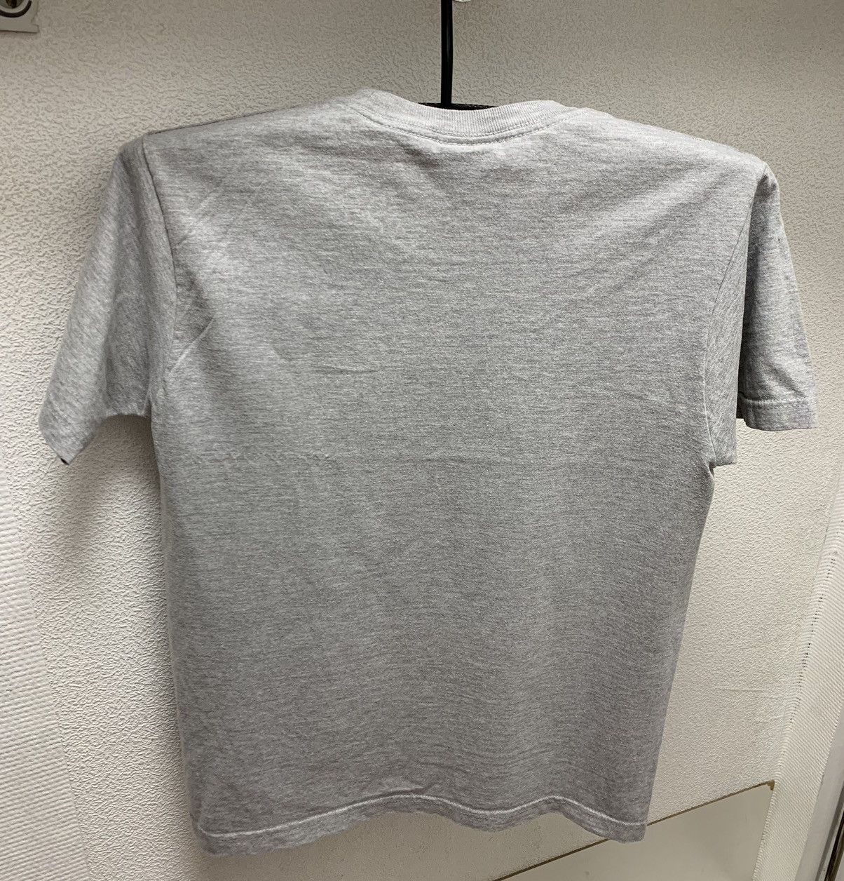 Undefeated Undefeated big logo grey t-shirt Japan Japanese style M sz Size US M / EU 48-50 / 2 - 2 Thumbnail