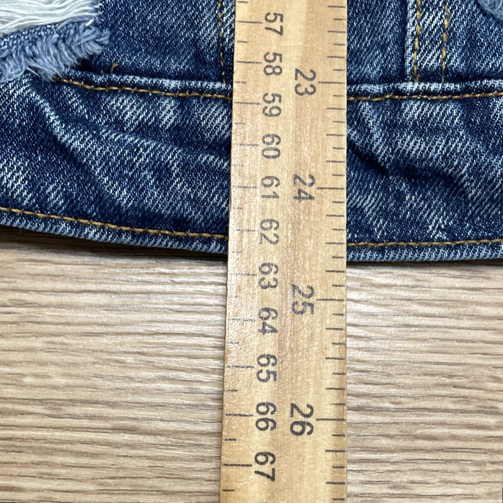 Denime VINTAGE Cello Denim Jacket Women’s Large Distressed Trucker Blue Jean Size 36" / US 14 / IT 50 - 5 Thumbnail