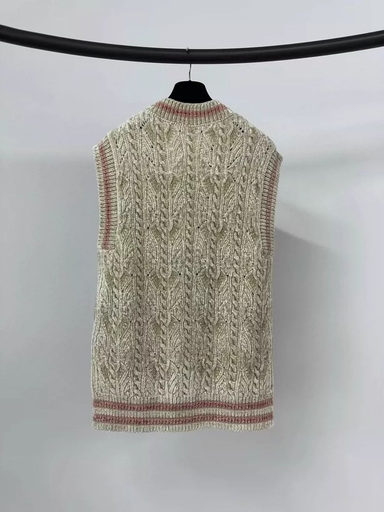 Chanel Chanel 22A high-end handicraft workshop red logo cardigan Size XXS / US 00 / IT 34 - 2 Thumbnail