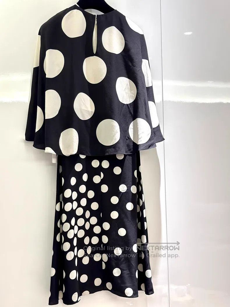Valentino Valentino Silk polka dot dress Size S / US 4 / IT 40 - 2 Thumbnail