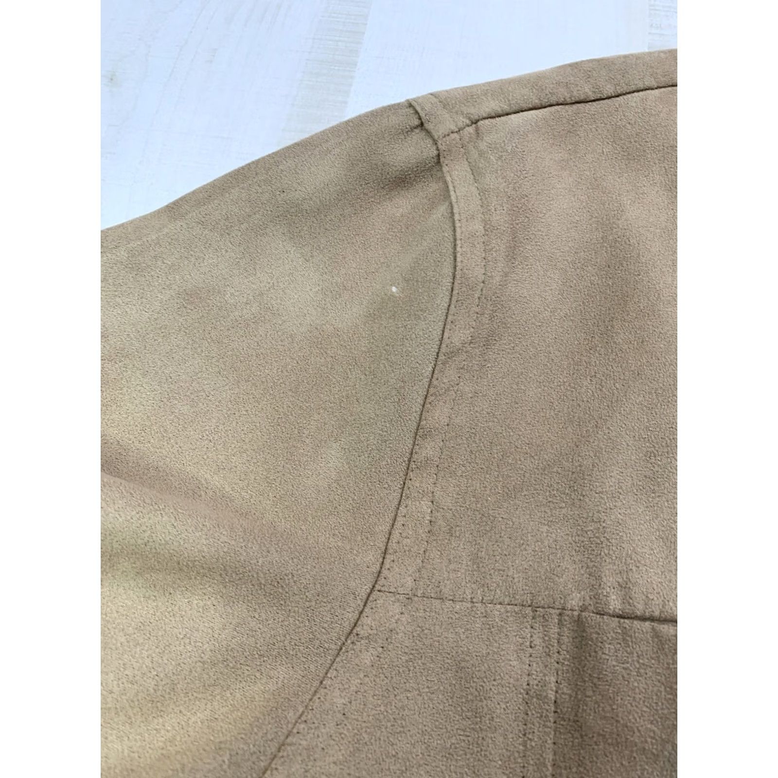 Northern Reflections VINTAGE Northern Reflections Faux Suede Pocket Front Button-Up Womens Shirt Medium Brown 12941 Size M / US 6-8 / IT 42-44 - 6 Thumbnail