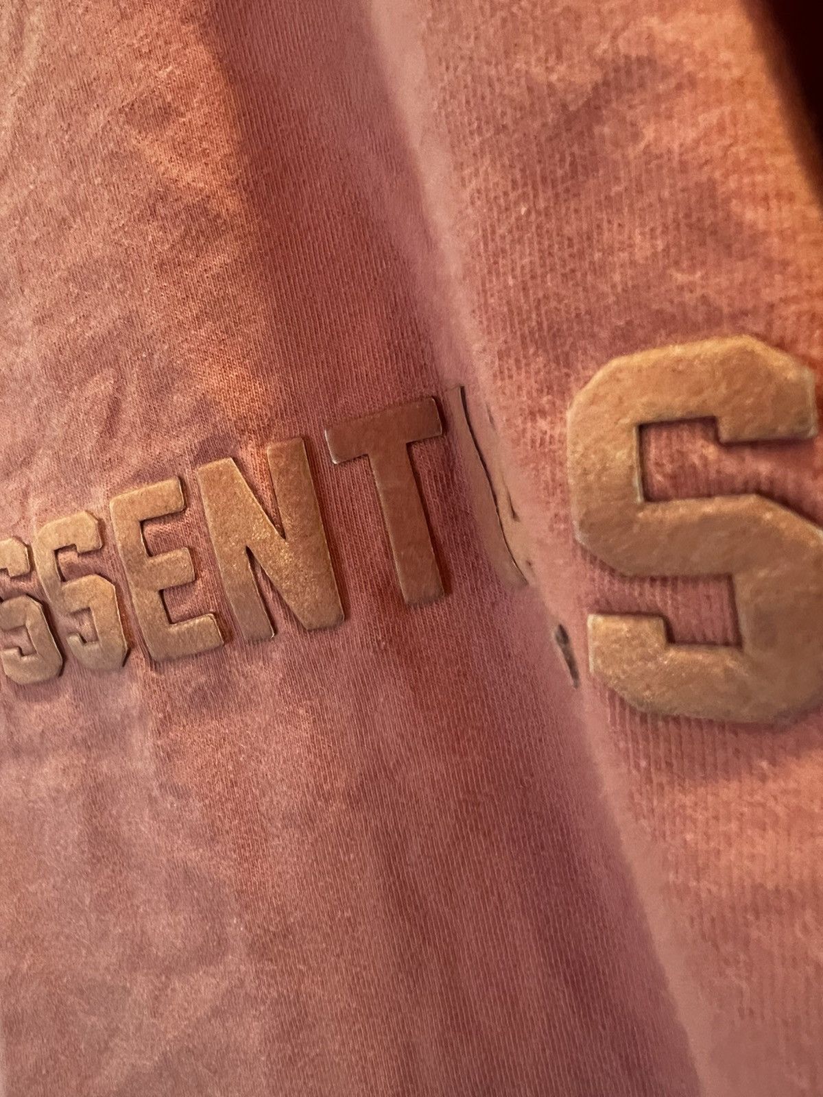 Essentials × Fear of God Fear of God Essentials FOG Coral Pink Logo Tee Size US M / EU 48-50 / 2 - 3 Thumbnail