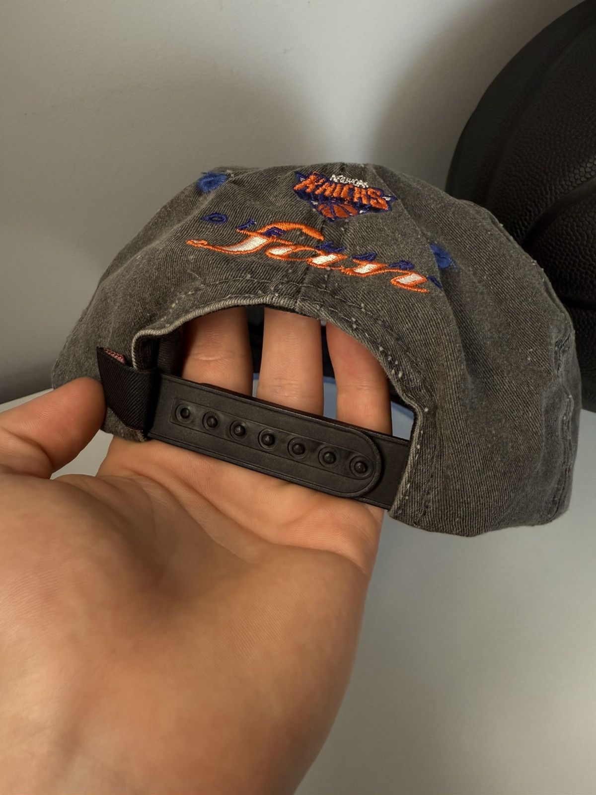 Vintage BNWT 90’s New York Knicks NBA Licensed Cap Hat One Size Size ONE SIZE - 10 Thumbnail