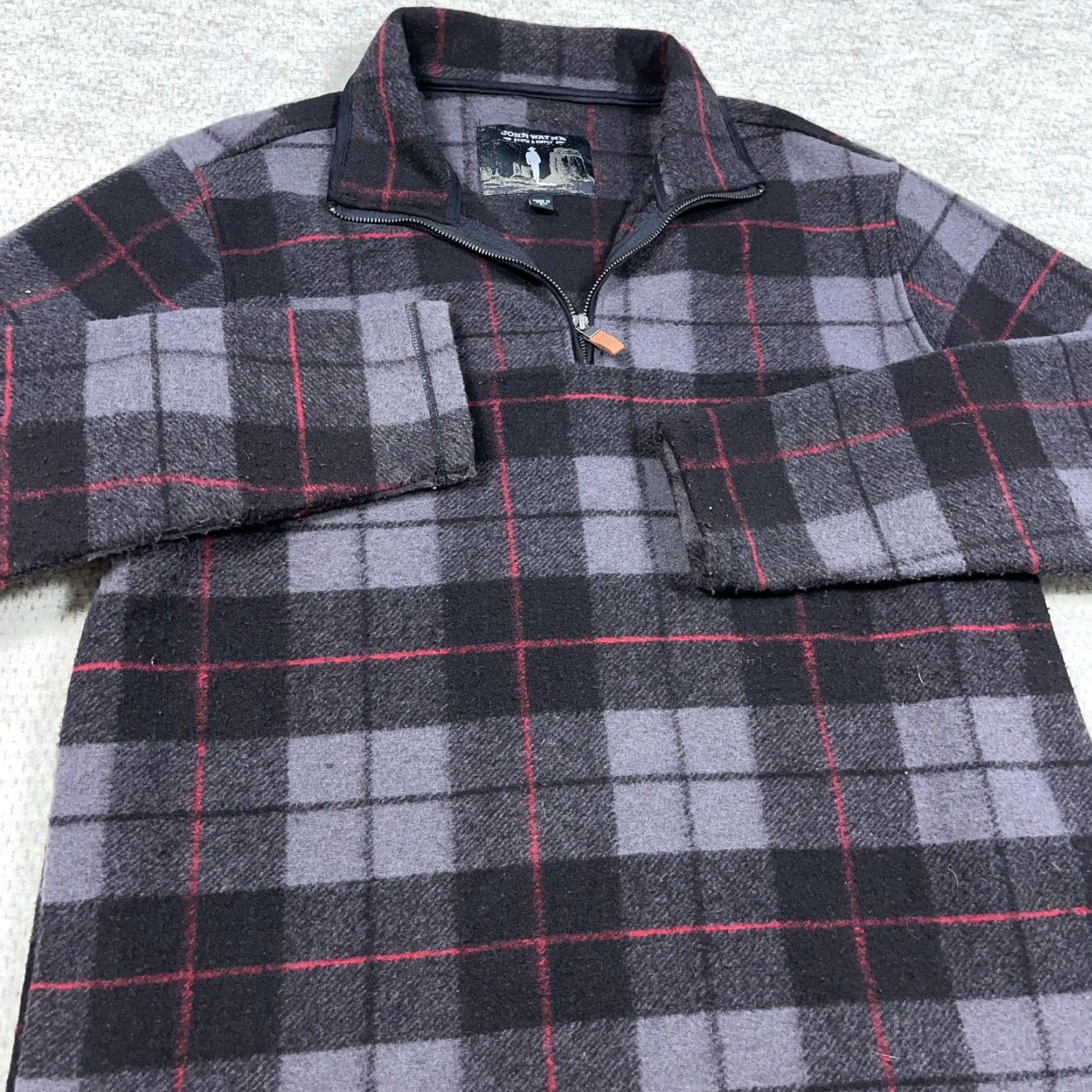 Vintage John Wayne Sweater Men Large Black Plaid Pullover Quarter Zip Sweatshirt Size US L / EU 52-54 / 3 - 4 Thumbnail
