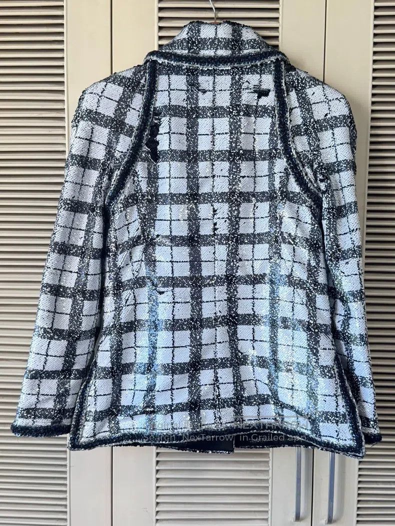 Chanel Chanel Black and white plaid sequin jacket Size S / US 4 / IT 40 - 2 Thumbnail