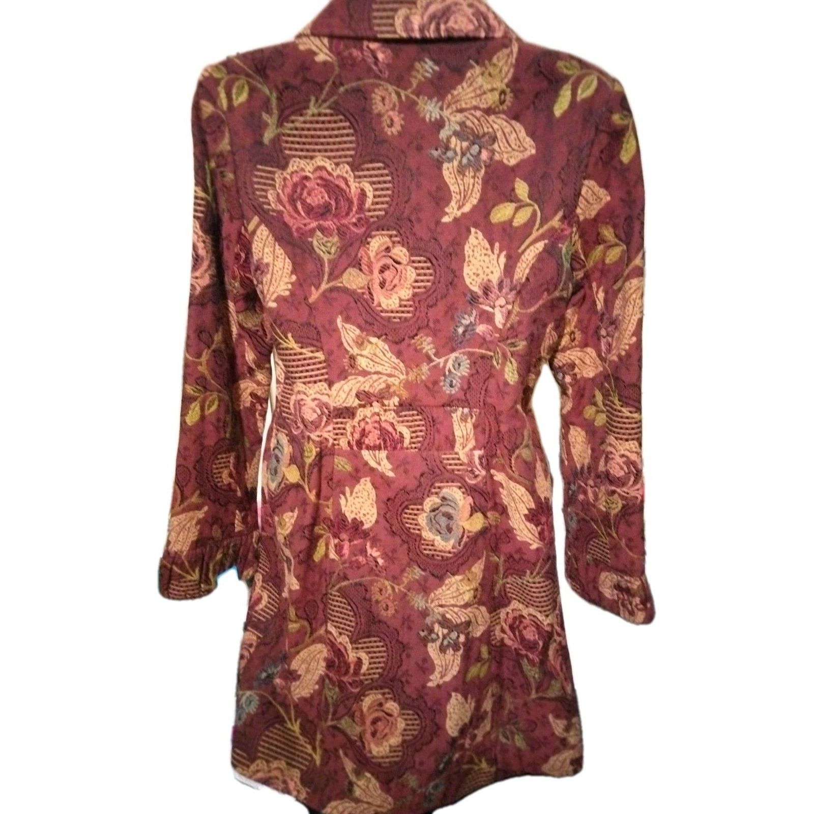 Other CABI Mulberry Tapestry Coat. Size 6 in Excellent Condition. Size M / US 6-8 / IT 42-44 - 8 Thumbnail
