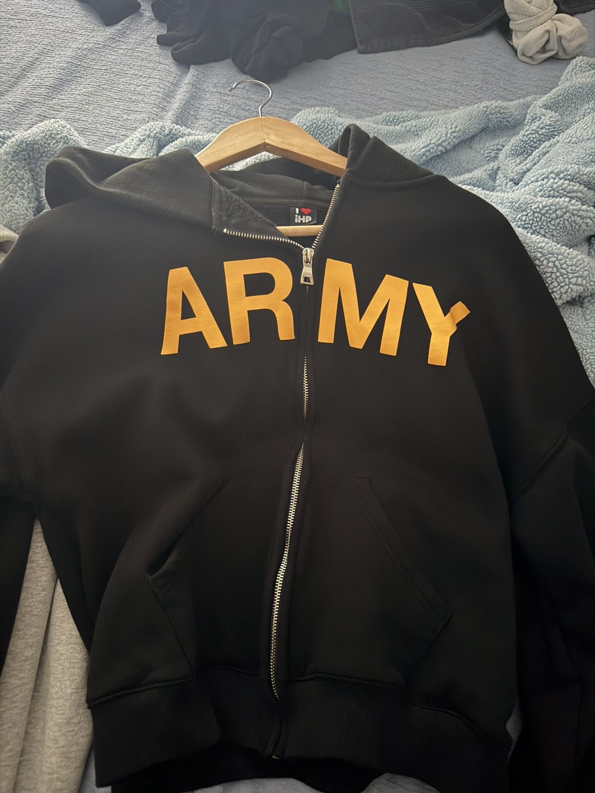 Other BUNDLE FOR IM HAPPY ARMY HOODIES Size US M / EU 48-50 / 2 - 1 Thumbnail