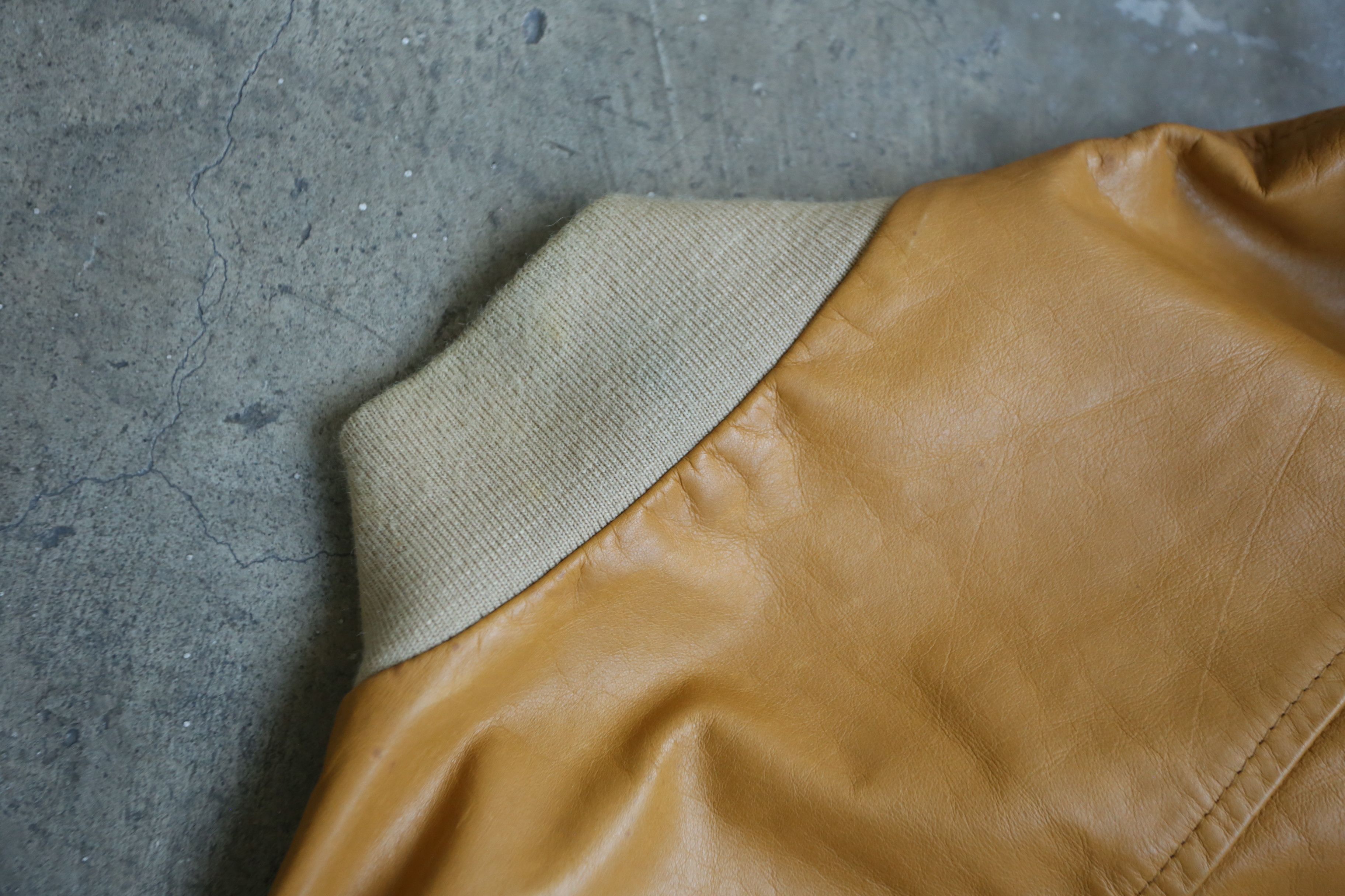 Christophe Lemaire Christophe Lemaire - F/W 01-02 - Leather Bomber Size US L / EU 52-54 / 3 - 6 Thumbnail
