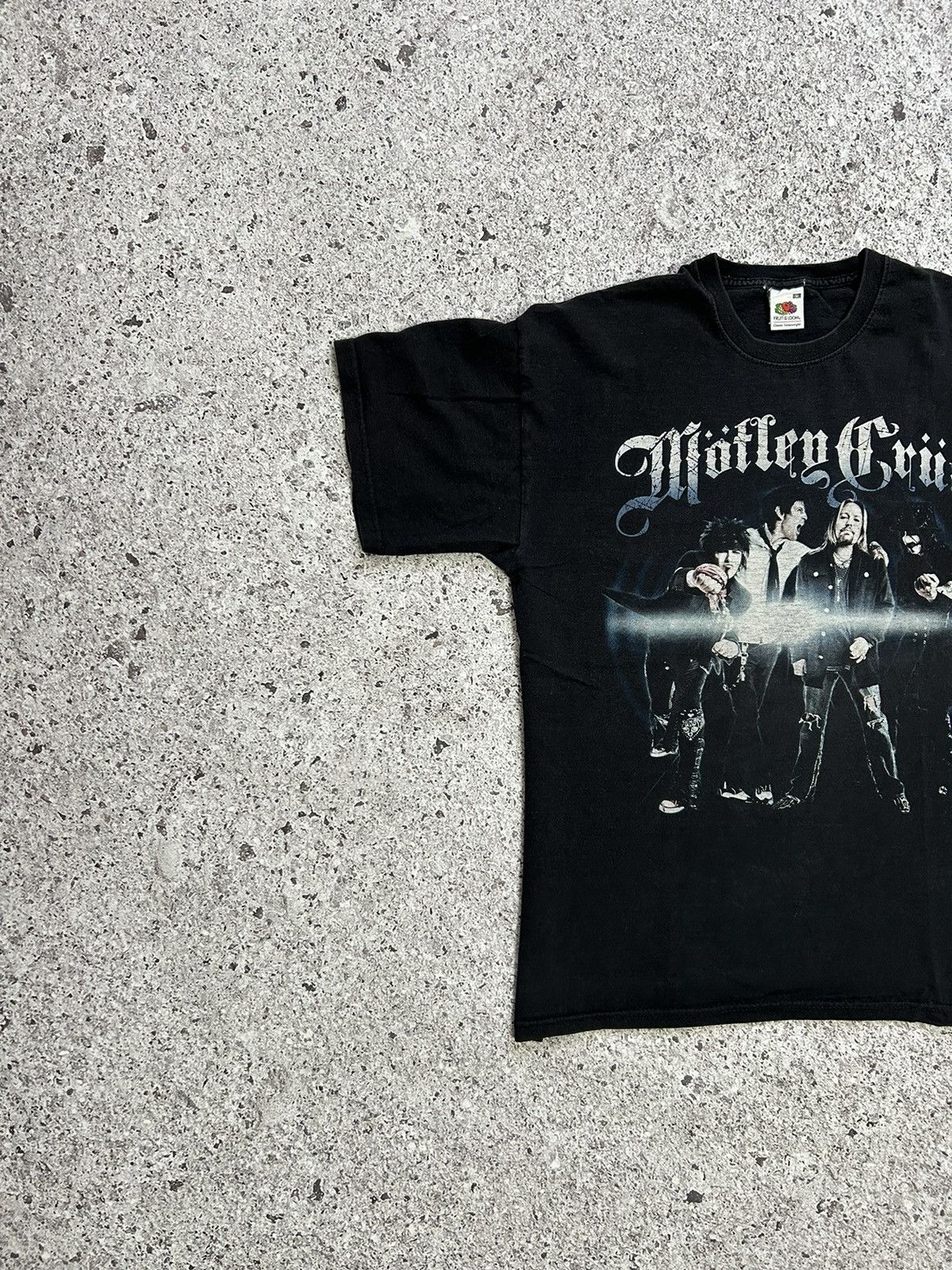 Band Tees × Vintage Vintage Motley Crue Europe Rock Band Promo Tour 2012 T-Shirt Size US M / EU 48-50 / 2 - 4 Thumbnail