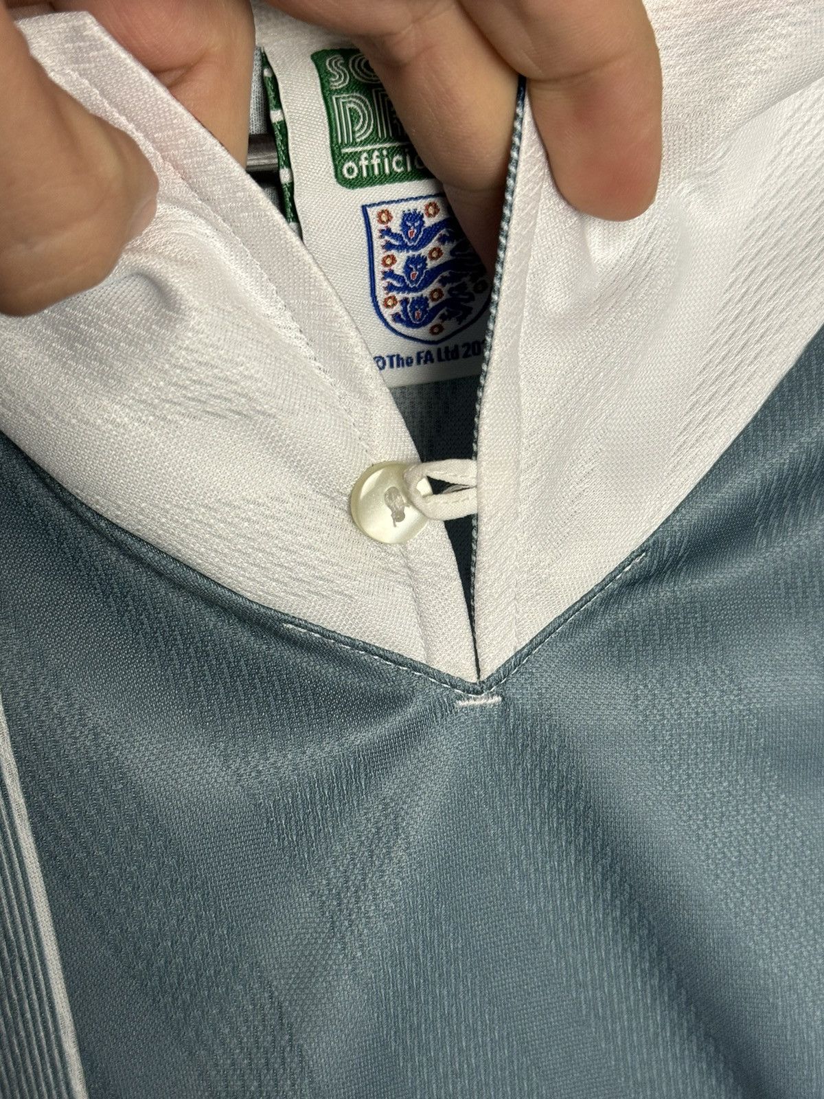 Other England National Team 95/96 Away Football Jersey T-Shirt Size US S / EU 44-46 / 1 - 4 Thumbnail