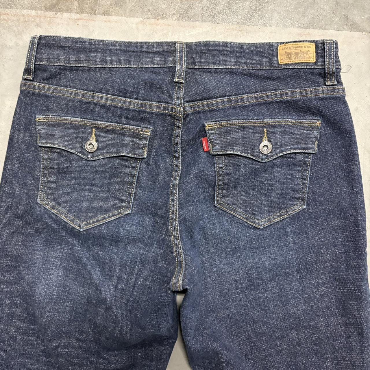 Vintage Vintage Y2K/2000s Baggy Wideleg Levis Bootcut Dark Blue Wash Denim Jeans! Size US 32 / EU 48 - 5 Thumbnail