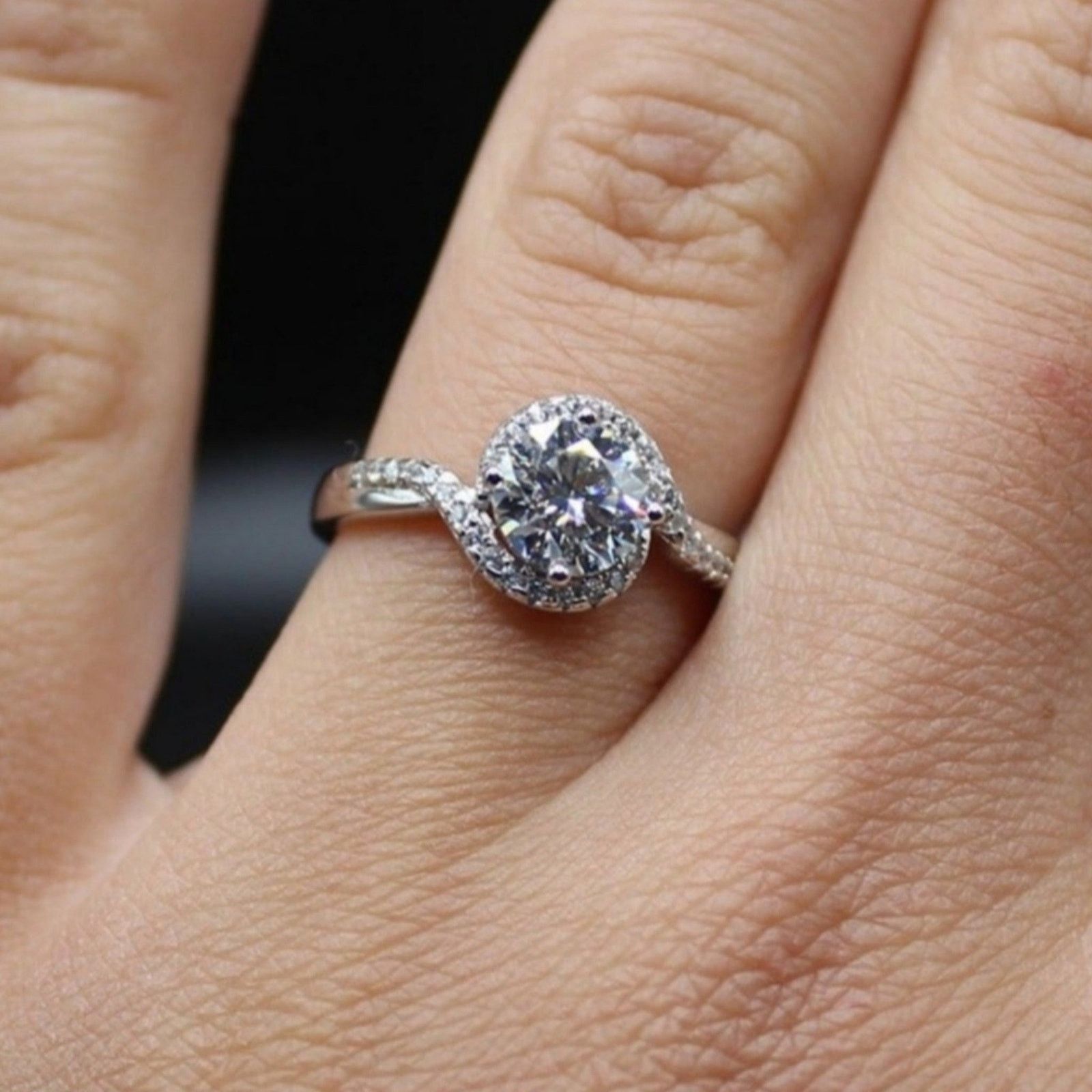 Other Moissanite Twist Band Engagement Ring Waves Silver 7 NWT Size ONE SIZE - 7 Thumbnail