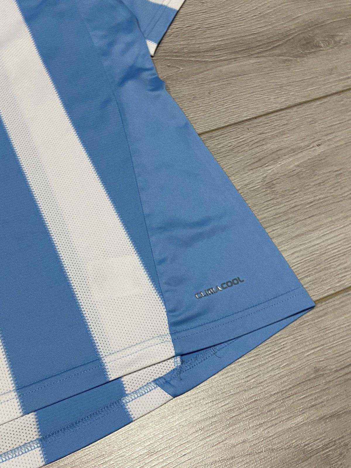 Vintage Vintage Adidas Argentina AFA 2010 Home Kit Soccer Jersey Size US M / EU 48-50 / 2 - 5 Thumbnail
