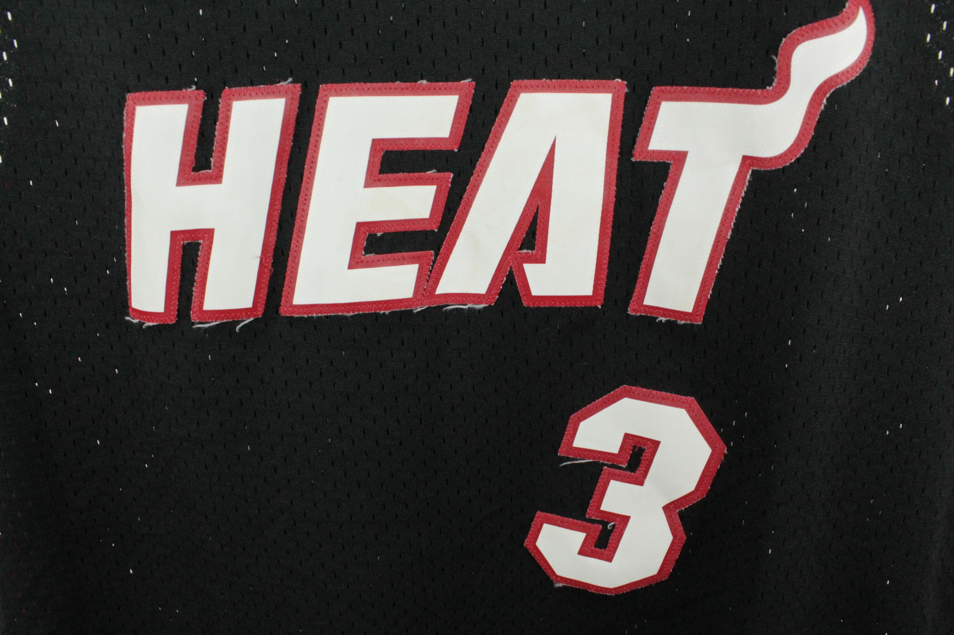 Adidas Adidas NBA Miami Heat #3 Dwayne Wade Away Jersey Shirt Size US L / EU 52-54 / 3 - 3 Thumbnail