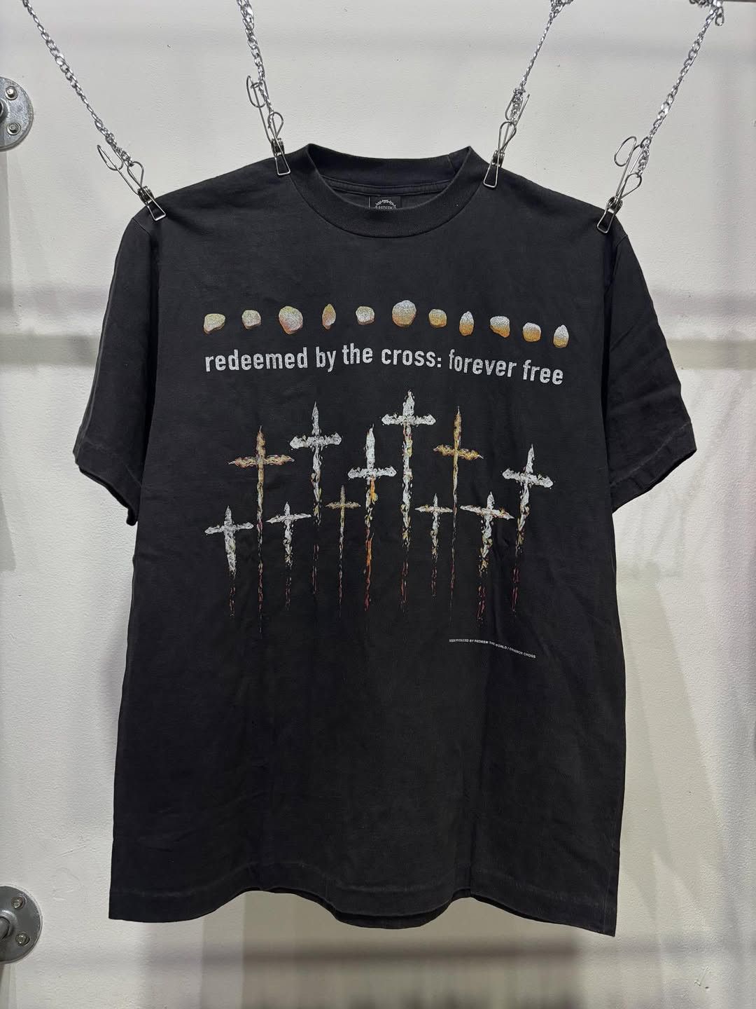 Vintage Jesus Tees - Redeemed By The Cross (NIN Style) Size US XL / EU 56 / 4 - 1 Thumbnail