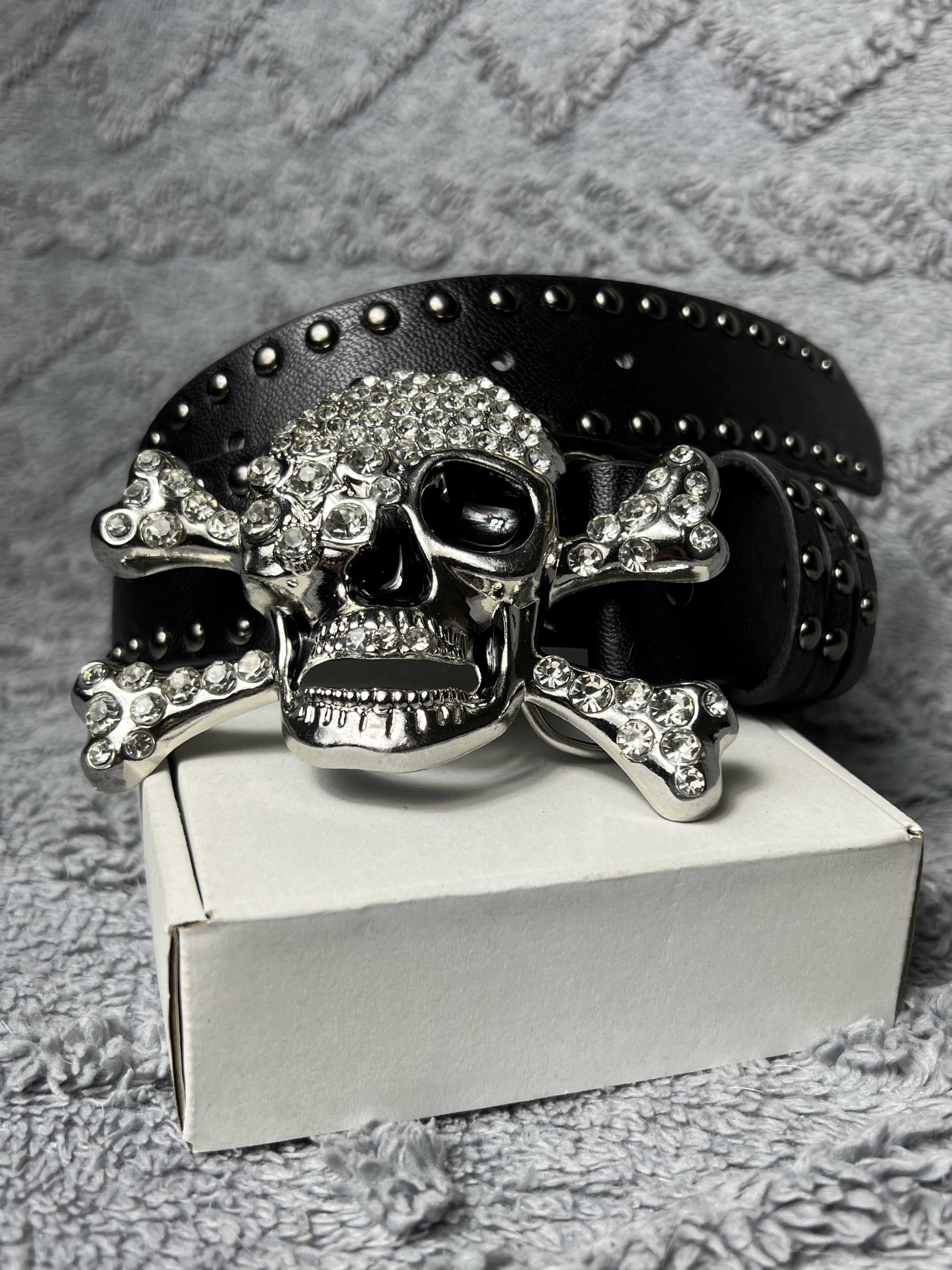 Other Rhinestones Skull Y2K Punk Buckle Belt Size ONE SIZE - 1 Thumbnail