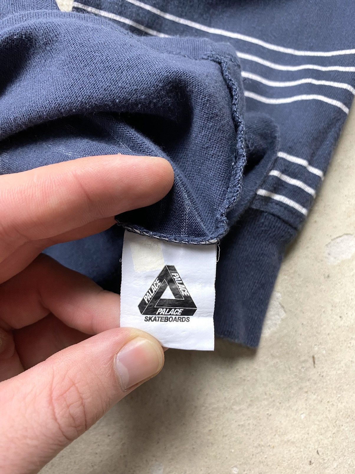 Palace Vintage Palace Striped P Logo Longsleeve T Shirt Hype Size US L / EU 52-54 / 3 - 11 Thumbnail