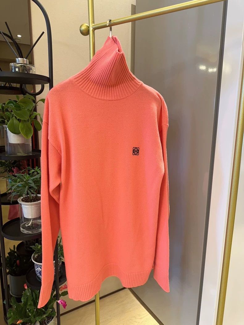 Loewe Loewe Coral Pink Logo Embroidered Turtleneck Sweater- dmc Size US M / EU 48-50 / 2 - 1 Thumbnail
