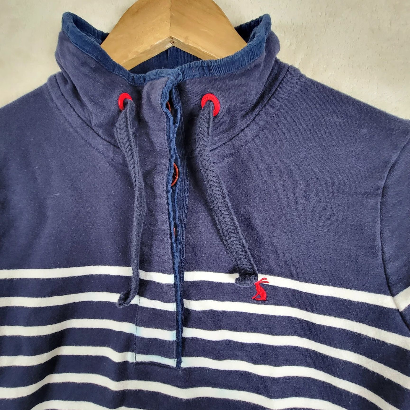 Vintage Joules Sweatshirt Striped Mock Neck Navy Blue Pullover 6 Women Regular Size Comfort Breathable Stretch Size M / US 6-8 / IT 42-44 - 2 Thumbnail