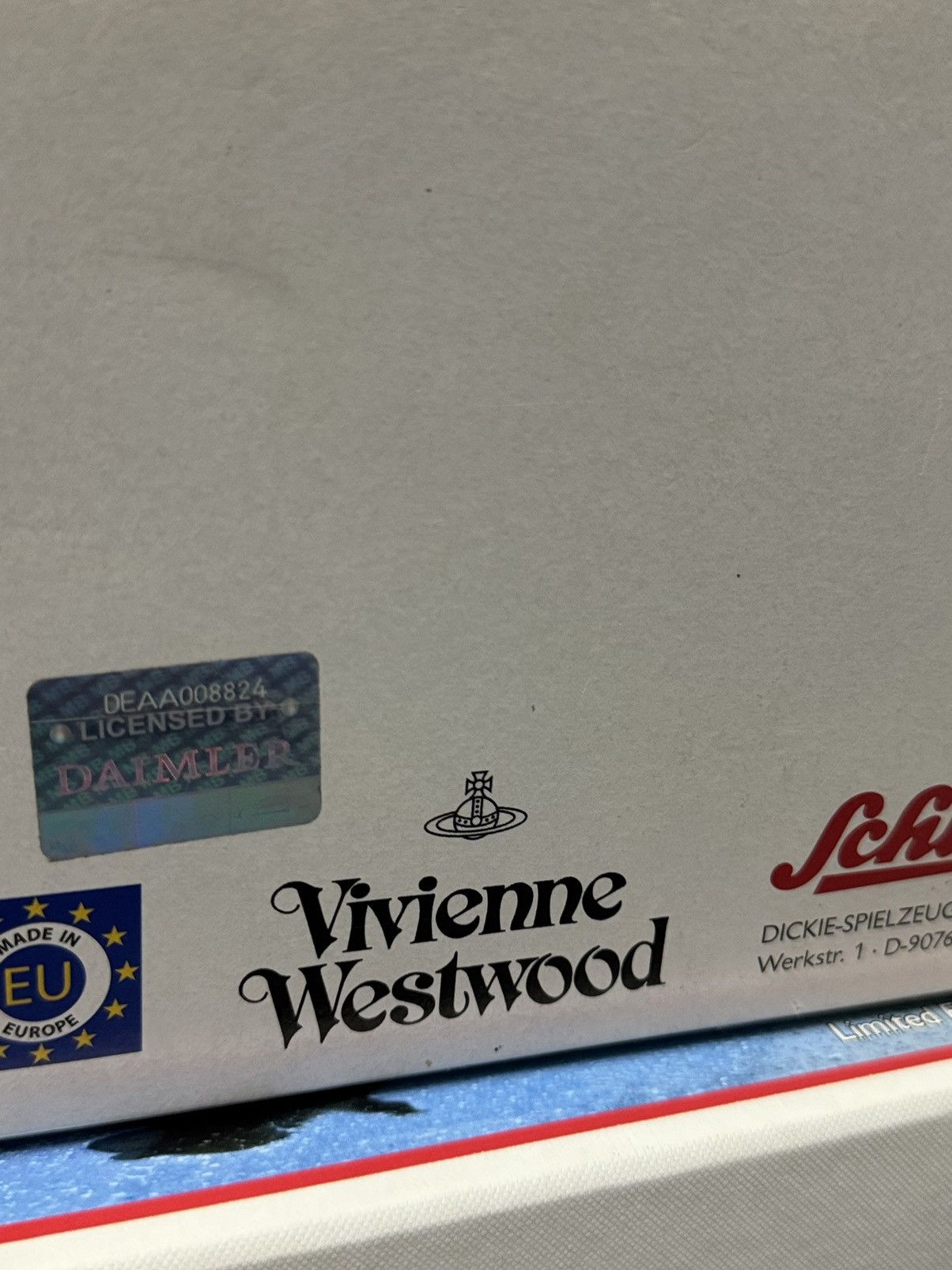 Vivienne Westwood VTG 2012 LIMITED VIVIENNE WESTWOOD x SCHUCO DIECAST MODEL Size ONE SIZE - 12 Thumbnail