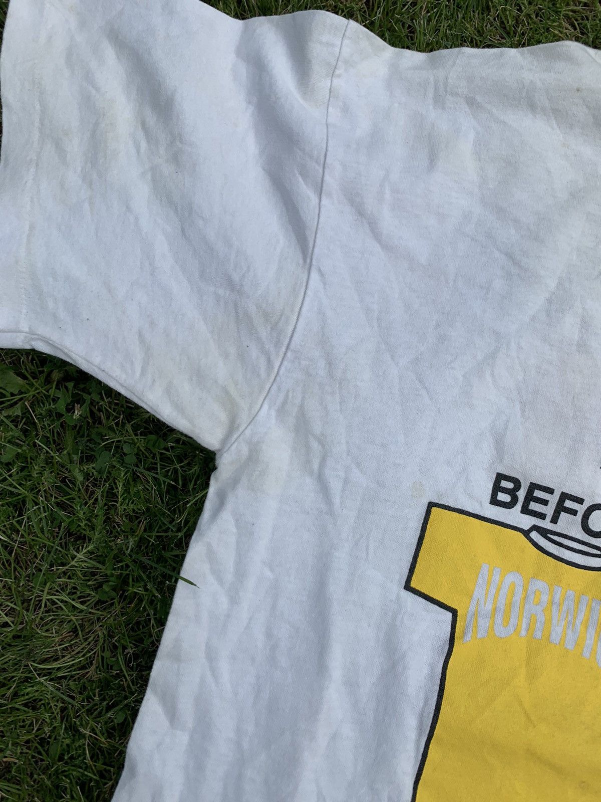 Vintage Vintage 90s Beavis and Butthead Ipswich Norwich Kiss my Ass Size US XL / EU 56 / 4 - 10 Thumbnail