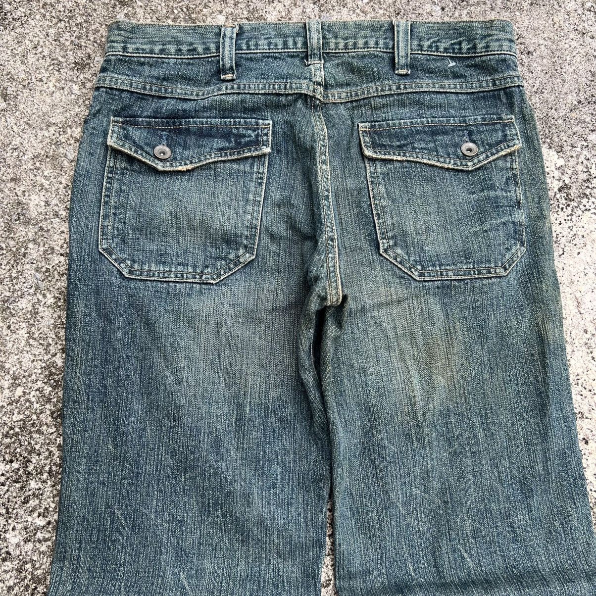 Japanese Brand “RARE” VINTAGE FADED BLUE JEANS WITH RARE ANGLED POCKETS Size US 33 - 15 Thumbnail
