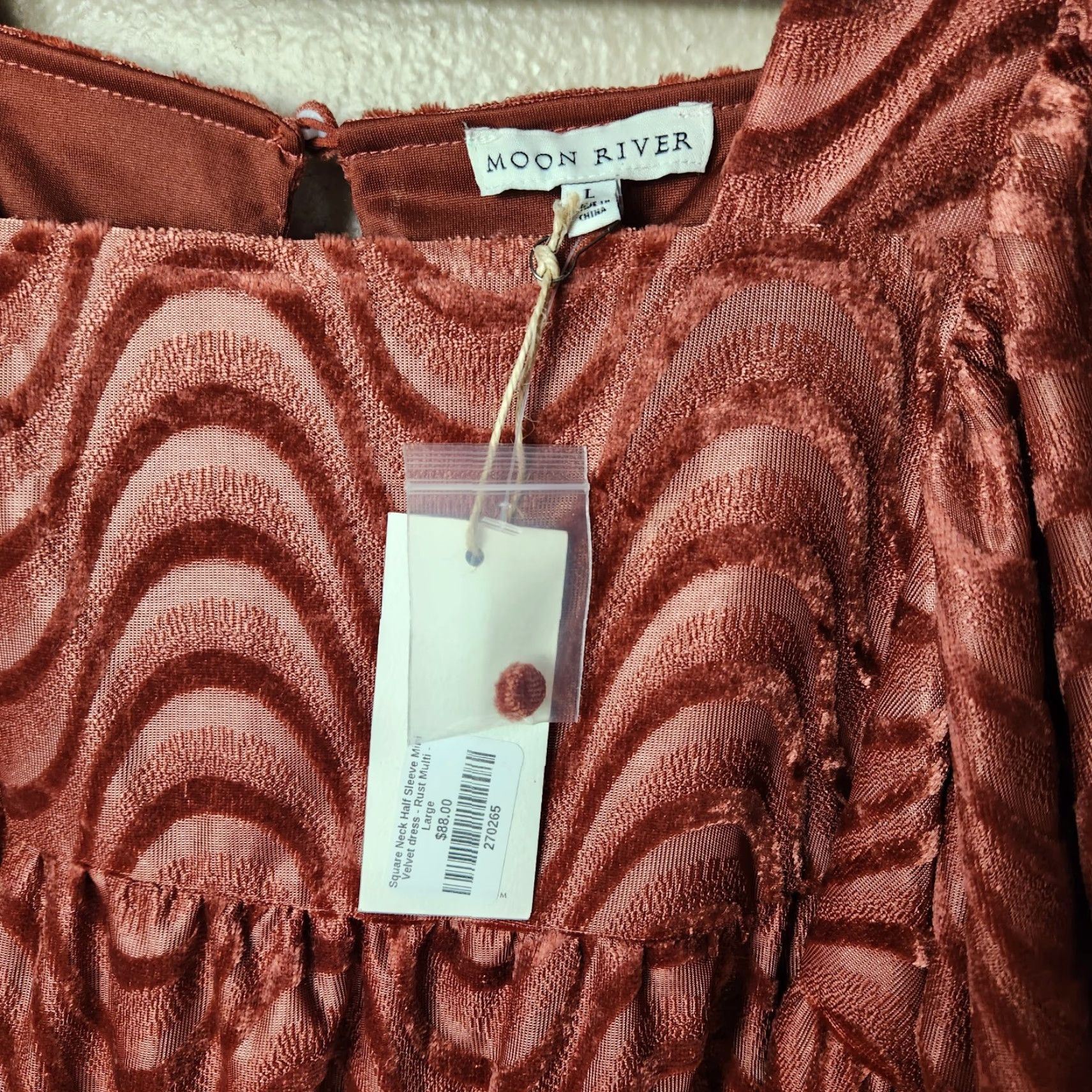 Vintage Moon River Rust Square Neck Half Puff Sleeve Mini Velvet Dress-Size L (NWT) Womens Bohemian Autumn Party/Cocktail Velvet Mini Dress Size L / US 10 / IT 46 - 6 Thumbnail
