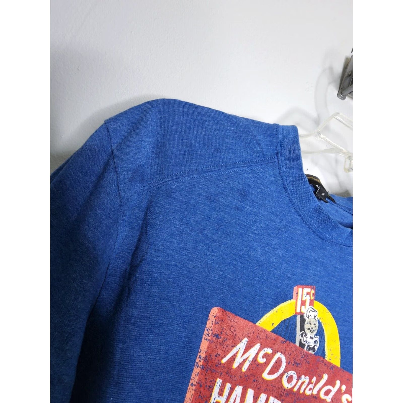 Vintage VINTAGE McDonalds Mens M T-Shirt 15 cent Hamburgers Distressed Blue Cotton Polyester Short Sleeve Round Neck Unisex Adults Size M Shirt Mens Size US M / EU 48-50 / 2 - 3 Thumbnail