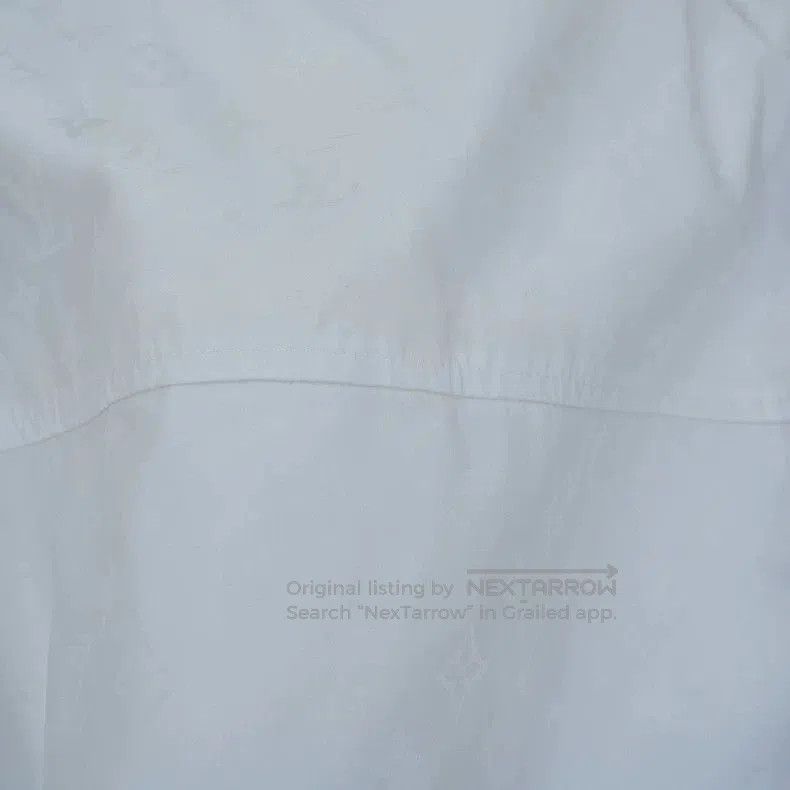 Louis Vuitton white louis vuitton reversible windbreaker jacket. Size US L / EU 52-54 / 3 - 5 Thumbnail