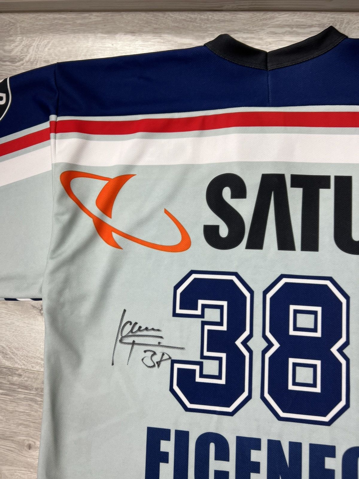 Other ERC INGOLSTADT PANTHER ICE HOCKEY 2004 FICENEC #38 JERSEY Size US XL / EU 56 / 4 - 13 Thumbnail