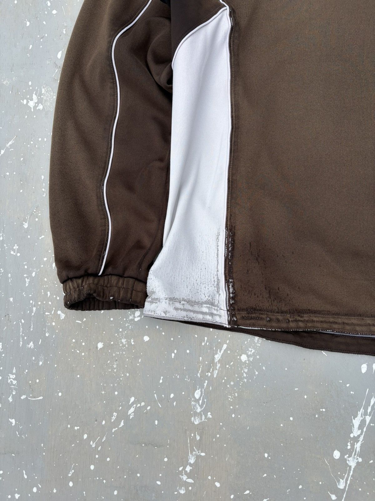 Under Armour Trashed Distressed & Sunfaded Under Armour Long Sleeve Punk Size US XL / EU 56 / 4 - 9 Thumbnail
