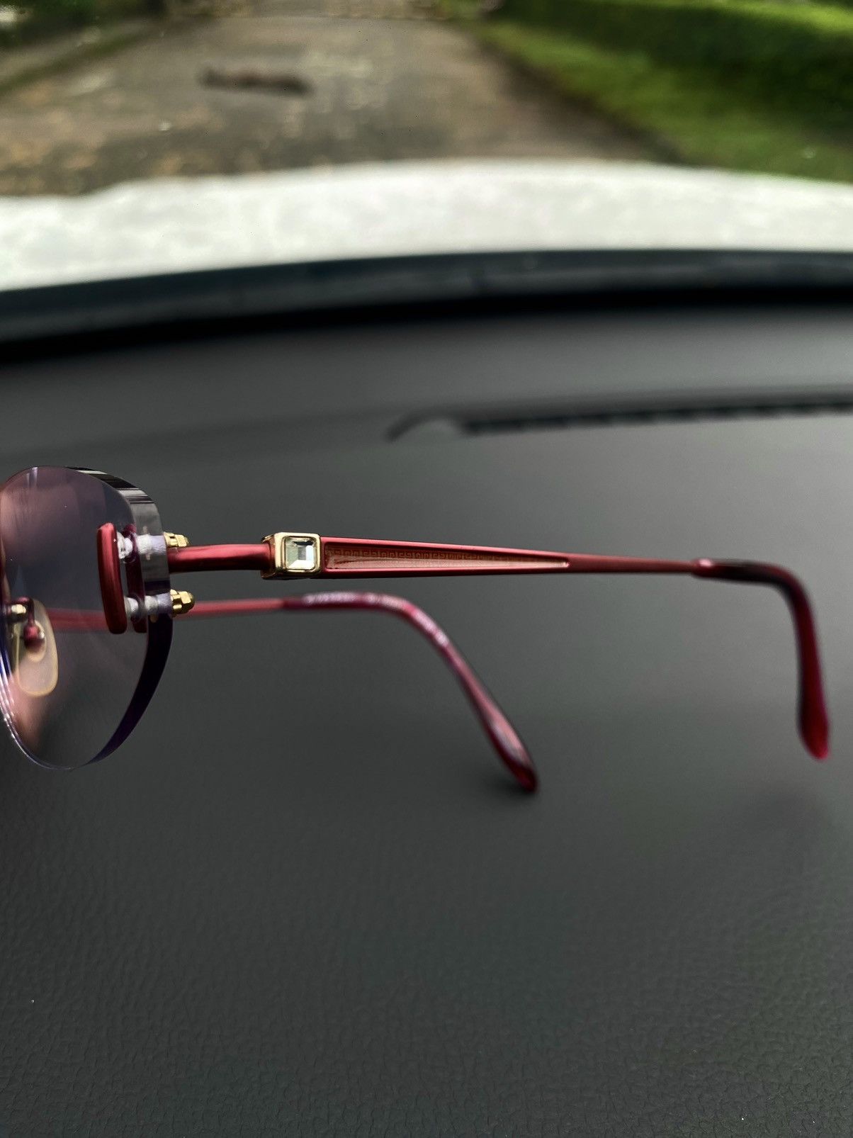 Givenchy 90s Givenchy Sunglasses Size 30 - 4 Thumbnail
