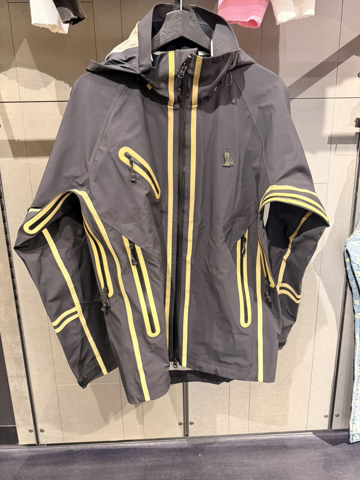 Canada Goose × October's Very Own OVO x CANADA GOOSE Timber Shell Jacket Size US S / EU 44-46 / 1 - 3 Thumbnail